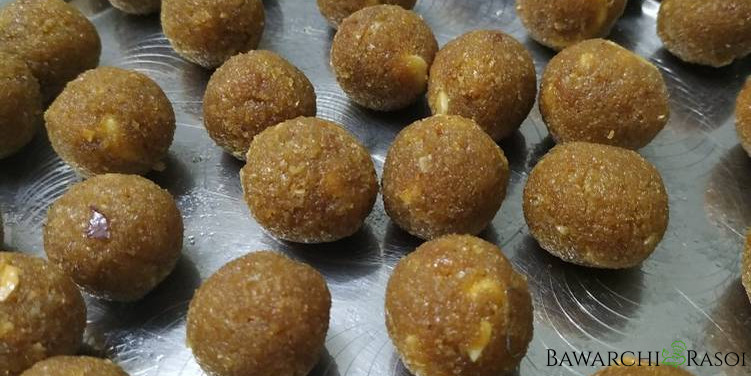 Coconut ( Nariyal ) Jaggery Ladoo