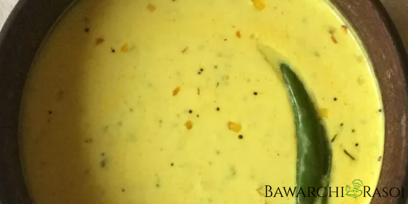 Kerala Moru Curry (Buttermilk Curry) Mor Kuzhambu