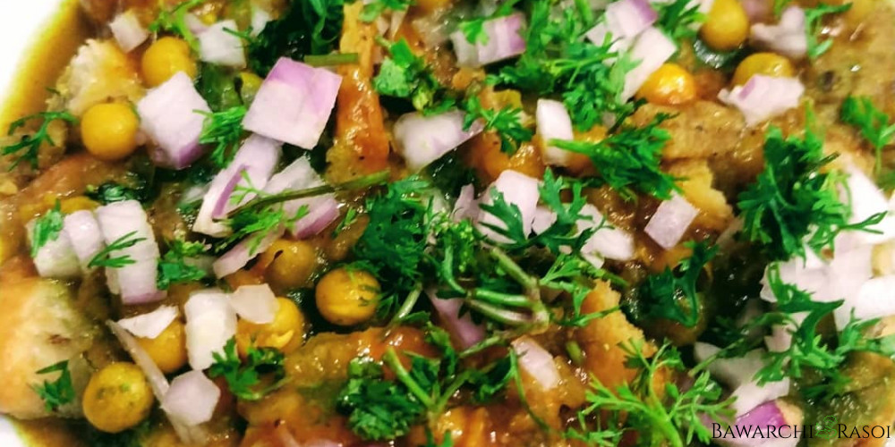 Samosa Chole Chaat