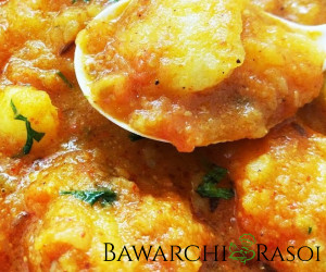 Aloo Ki Sabzi ( Potato Curry for Puri ) Recipe | Bawarchi Rasoi