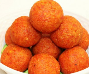 Carrot Laddu (Gajar Laddu)