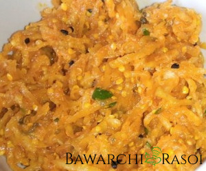 Instant Radish Pickle ( Mooli Achar)